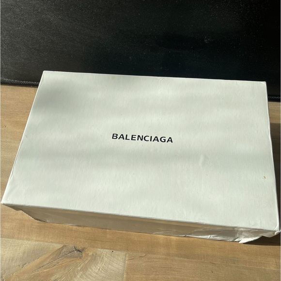 Balenciaga race runner sneaker - Picture 2 of 8